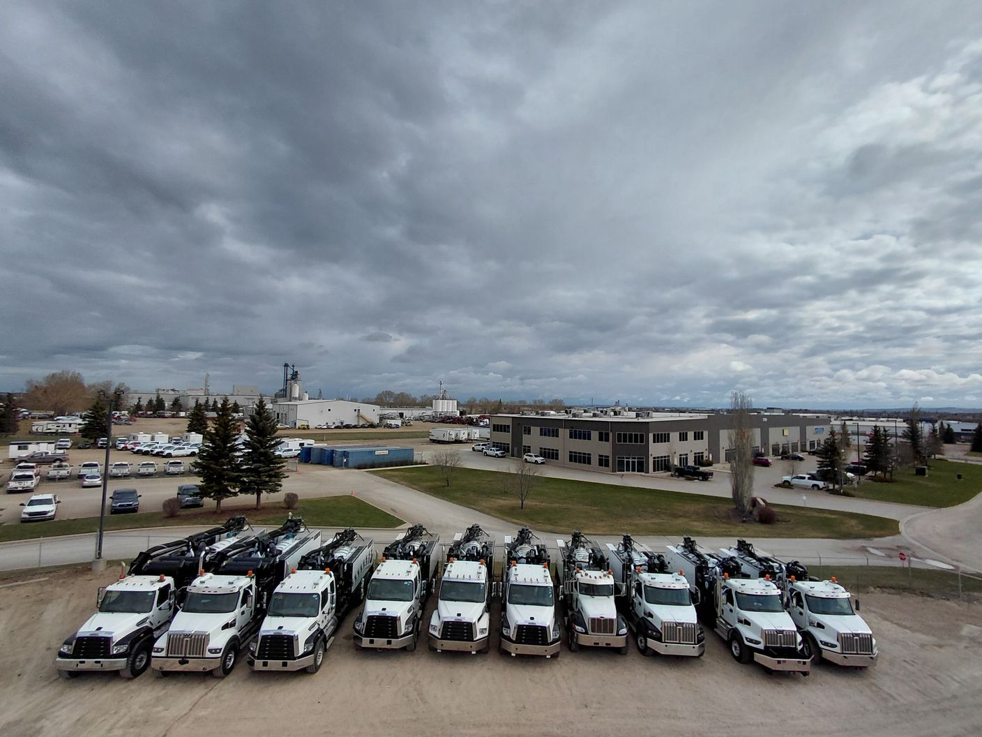 Red Deer, AB - Trucks (Red Deer)